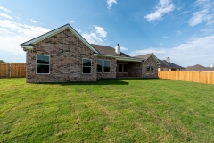 10293-Creekside-Lorena-TX-large-002-006-PIS-2954-1499x1000-72dpi